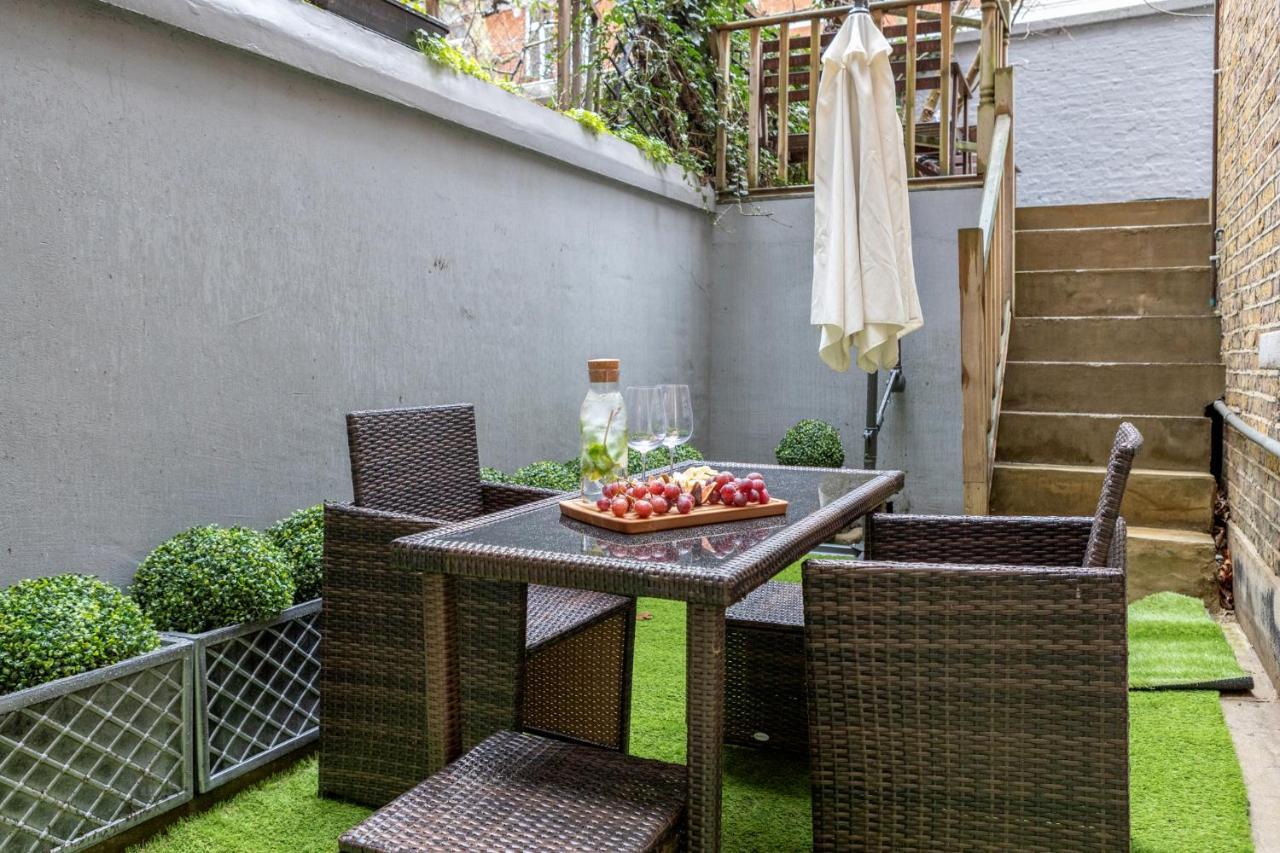 לונדון Elegant Kensington Apartment With Patio מראה חיצוני תמונה